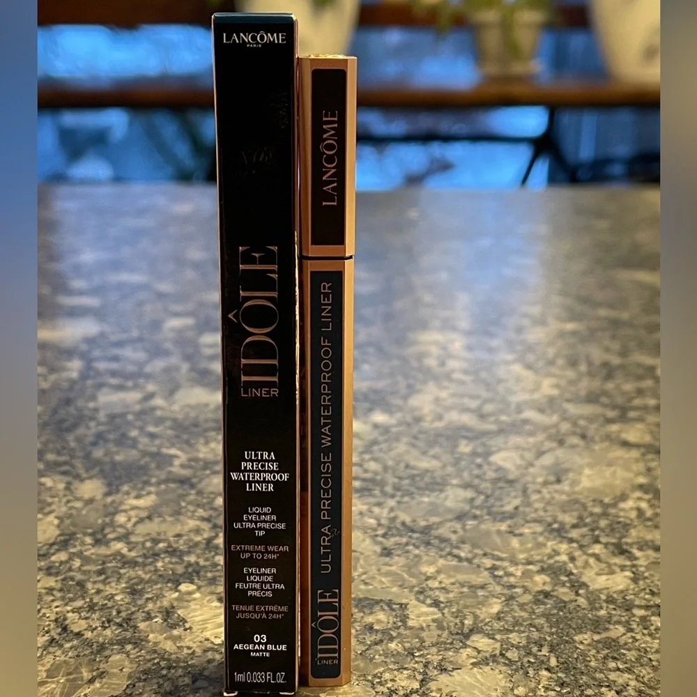 Lancome IDÔLE LINER Ultra Precise & Easy-To-Use in #03 Aegean Blue Matte